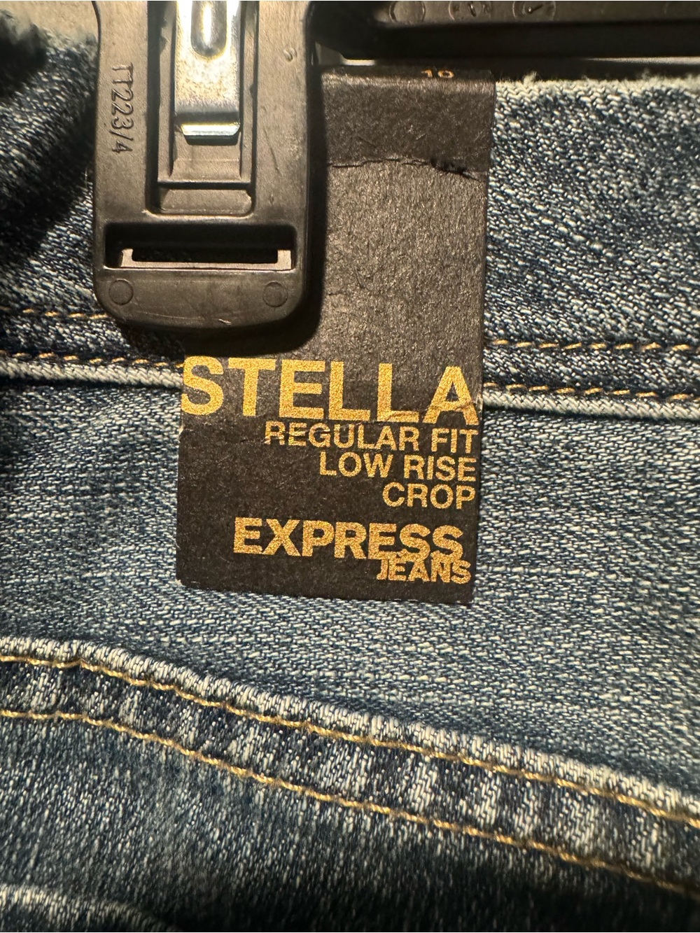 *Express Light Blue Cropped Jeans - Picture 4 of 6